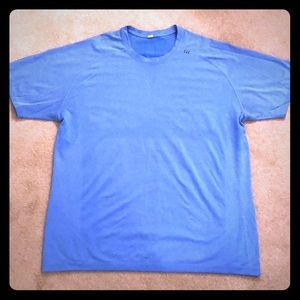 Lululemon metal vent short sleeve shirt